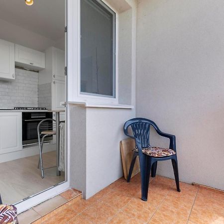 Apartment 20 Minutes From City Center W Netflix, Coffee Or Tea & Parking Μπρατισλάβα Εξωτερικό φωτογραφία